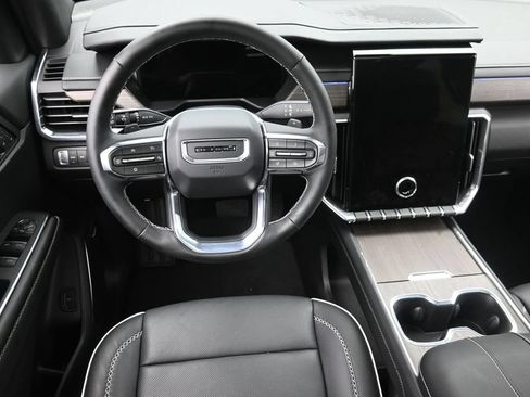 Used 2026 GMC Acadia Denali AWD/4WD image 15