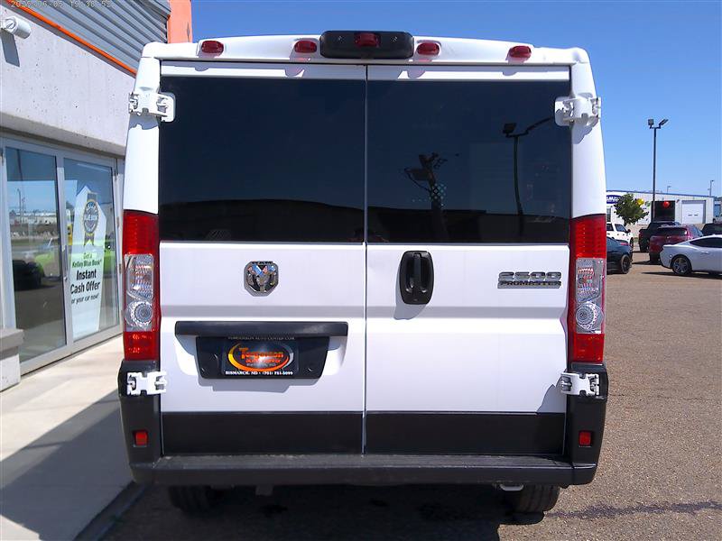 Used 2025 RAM ProMaster 2500 w/ U-Haul Equipment Group FWD image 18