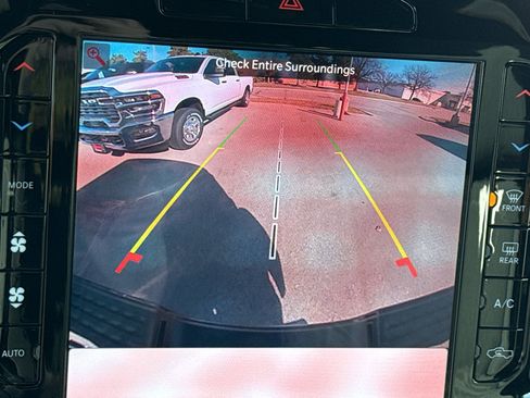 New 2026 RAM 2500 Big Horn AWD/4WD image 20