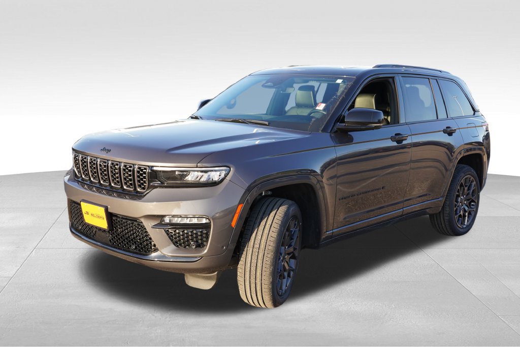 Certified 2025 Jeep Grand Cherokee Summit w/ Obsidian Package AWD/4WD image 12