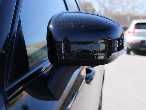 Used 2025 Volvo XC60 B5 Plus image 7