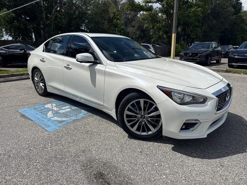 Used 2022 INFINITI Q50 Luxe w/ Cargo Package RWD image 6