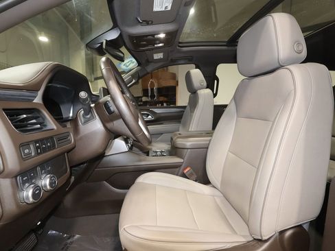 Certified 2023 GMC Yukon XL SLT image 23
