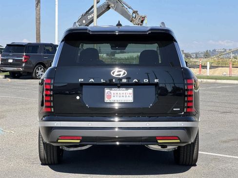 New 2026 Hyundai Palisade Limited image 4