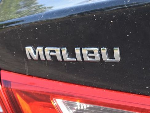 Used 2025 Chevrolet Malibu LS w/ LPO, Floor Liner Package FWD image 15