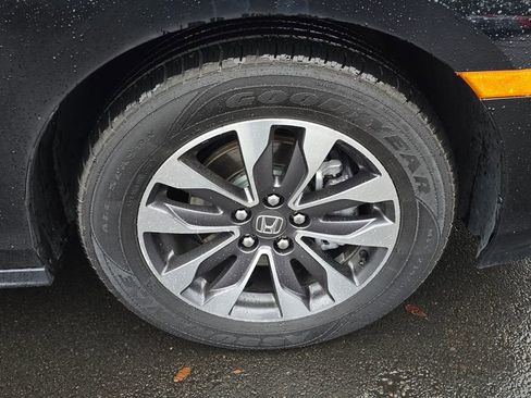 Used 2024 Honda Odyssey EX-L image 9