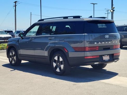 New 2026 Hyundai Santa Fe SEL FWD image 3