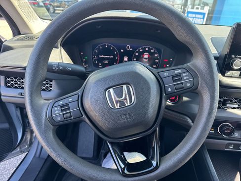 Used 2024 Honda Accord EX image 23