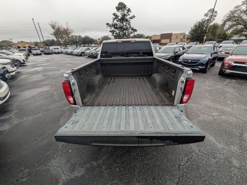 Used 2020 GMC Sierra 1500 Elevation w/ Elevation Convenience Package image 7