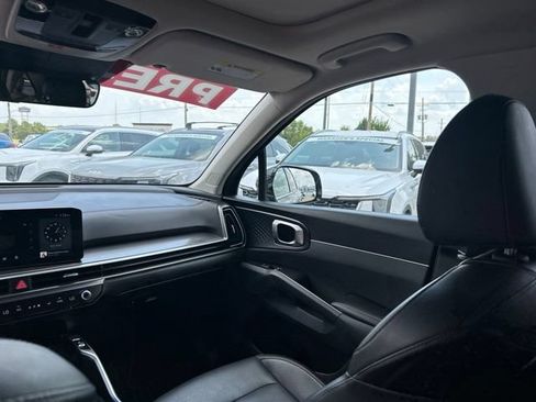 Used 2025 Kia Sorento S w/ Panoramic Sunroof Package FWD image 33