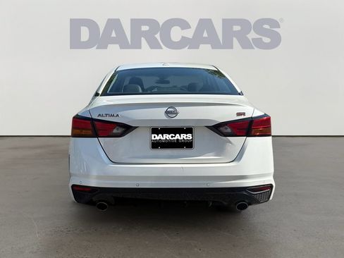 Used 2024 Nissan Altima 2.5 SR FWD image 6