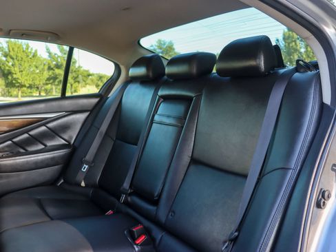 Used 2018 INFINITI Q50 Luxe RWD image 16