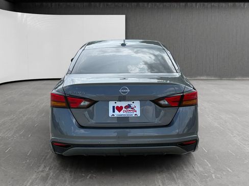 Used 2025 Nissan Altima 2.5 S FWD image 4