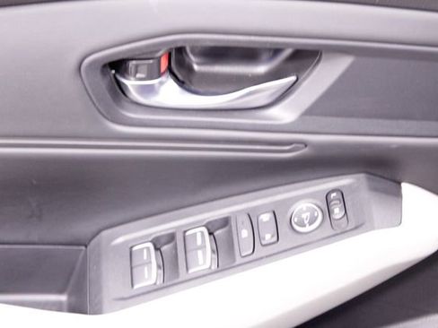 Certified 2023 Honda Accord EX image 23