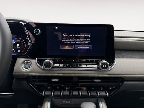 New 2026 Chevrolet Colorado ZR2 image 16