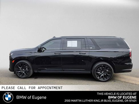 Used 2024 Cadillac Escalade ESV Sport w/ LPO, ONYX Package AWD/4WD image 6