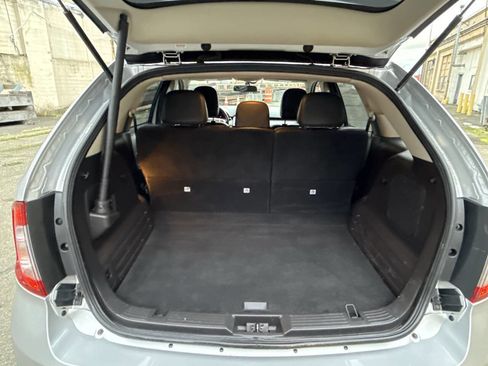 Used 2011 Ford Edge Sport w/ Driver Entry Pkg image 58