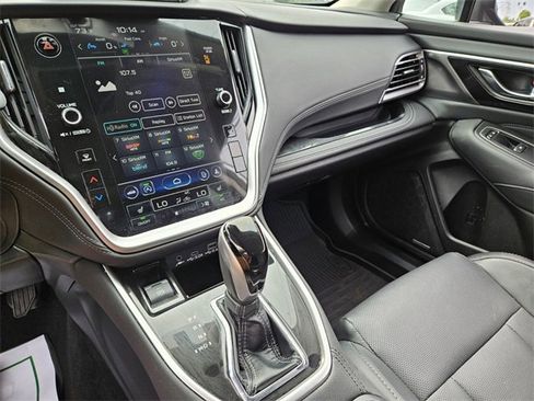 Used 2023 Subaru Outback Limited image 21