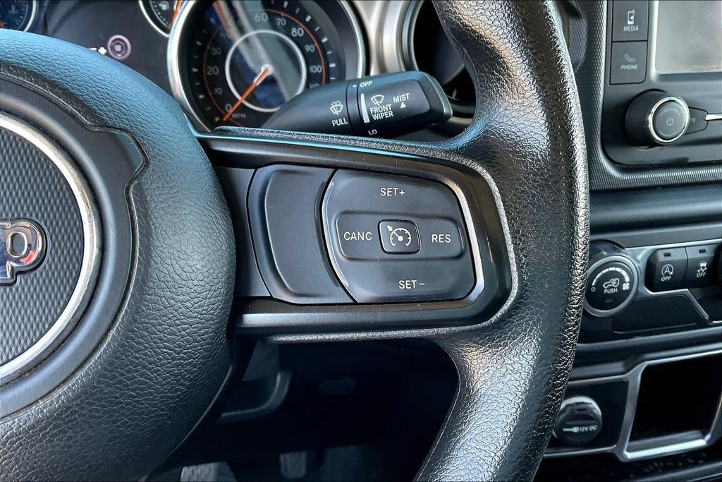 Used 2020 Jeep Gladiator Sport AWD/4WD image 10