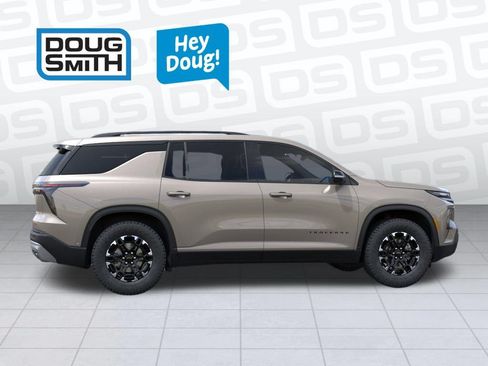 New 2027 Chevrolet Traverse Z71 w/ Driver Confidence Package AWD/4WD image 5