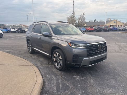 New 2026 Honda Pilot Elite image 3