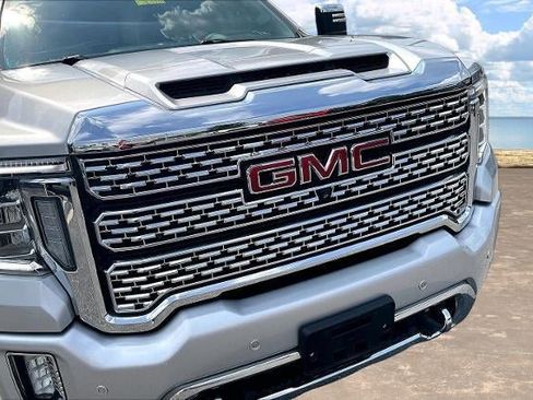 Used 2021 GMC Sierra 2500 Denali w/ Denali Ultimate Package AWD/4WD image 34