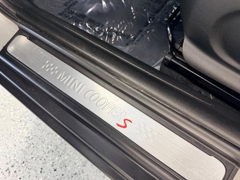 Used 2019 MINI Cooper S FWD image 16