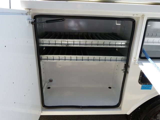 Used 2016 Ford F550 4x4 Regular Cab Super Duty image 15