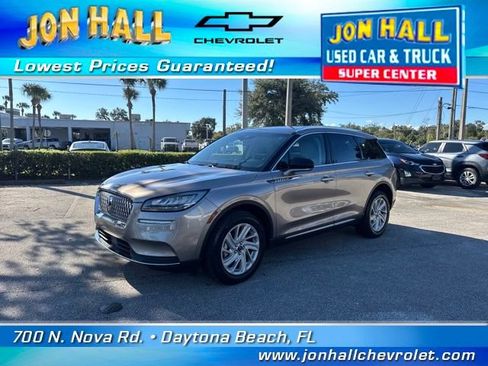 Used 2021 Lincoln Corsair FWD image 2