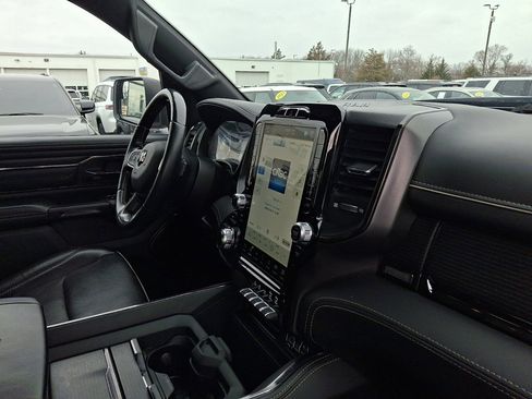 Used 2022 RAM 1500 Limited w/ Night Edition image 12