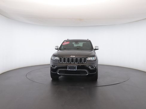 Used 2022 Jeep Grand Cherokee Limited image 38