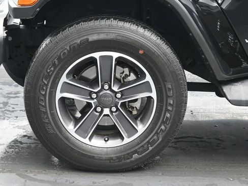 Used 2023 Jeep Wrangler Sahara w/ LED Lighting Group image 35