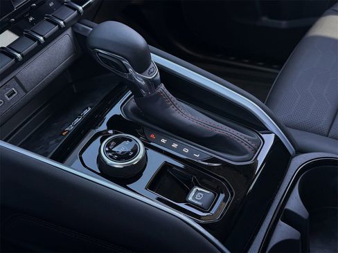 New 2026 Chevrolet Colorado Z71 w/ Technology Package image 21