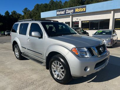 Used 2012 Nissan Pathfinder LE