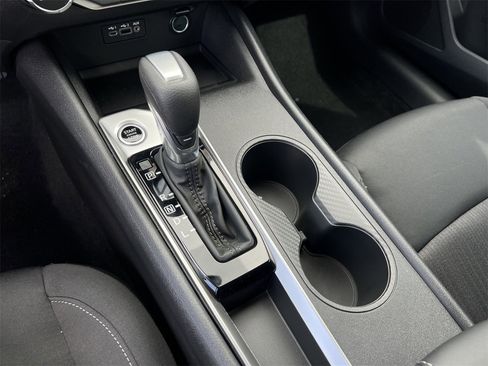 New 2025 Nissan Altima 2.5 SV image 12