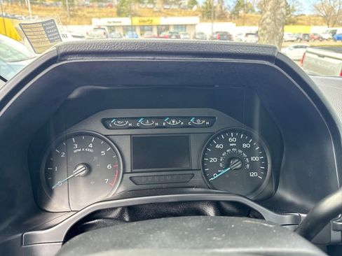 Used 2016 Ford F150 XL w/ Equipment Group 101A Mid image 40