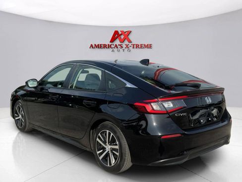 Used 2023 Honda Civic LX image 4