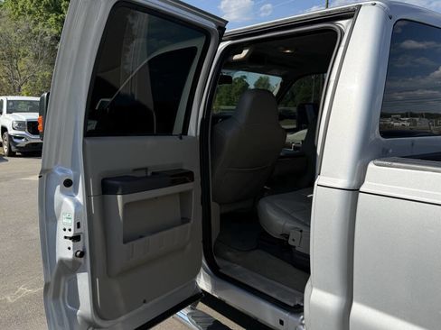 Used 2008 Ford F250 Lariat image 13