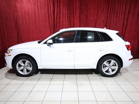 Used 2018 Audi Q5 2.0T Premium Plus w/ Premium Plus Package AWD/4WD image 4