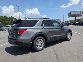 New 2026 Ford Explorer Active w/ Active Comfort Package RWD video 4