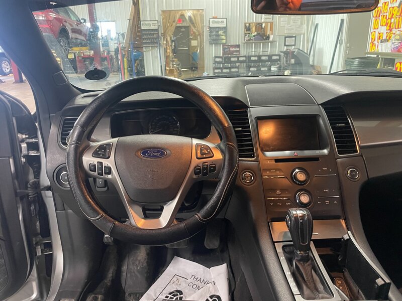 Used 2017 Ford Taurus SEL w/ Equipment Group 201A AWD/4WD image 7