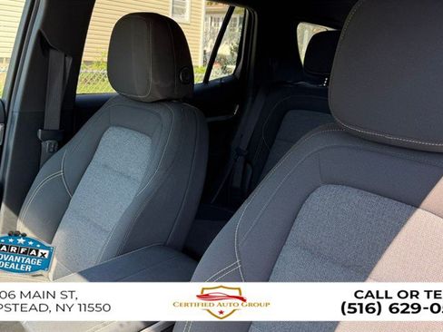 Used 2025 GMC Terrain Elevation AWD/4WD image 8