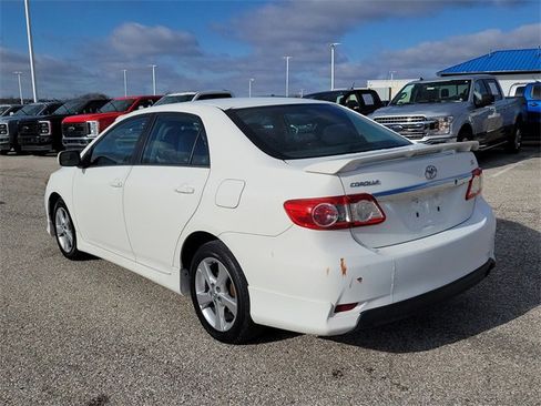 Used 2013 Toyota Corolla S image 6