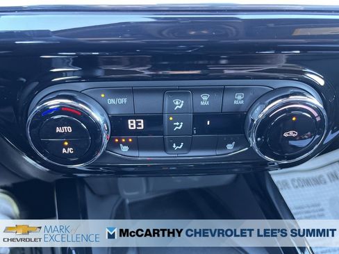 New 2026 Chevrolet Trax RS w/ Sunroof Package image 24