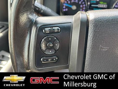 Used 2016 Ford F250 Lariat w/ Lariat Ultimate Package AWD/4WD image 19