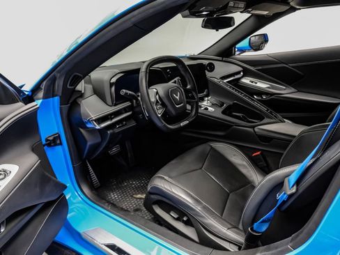 Used 2023 Chevrolet Corvette Z06 RWD image 7