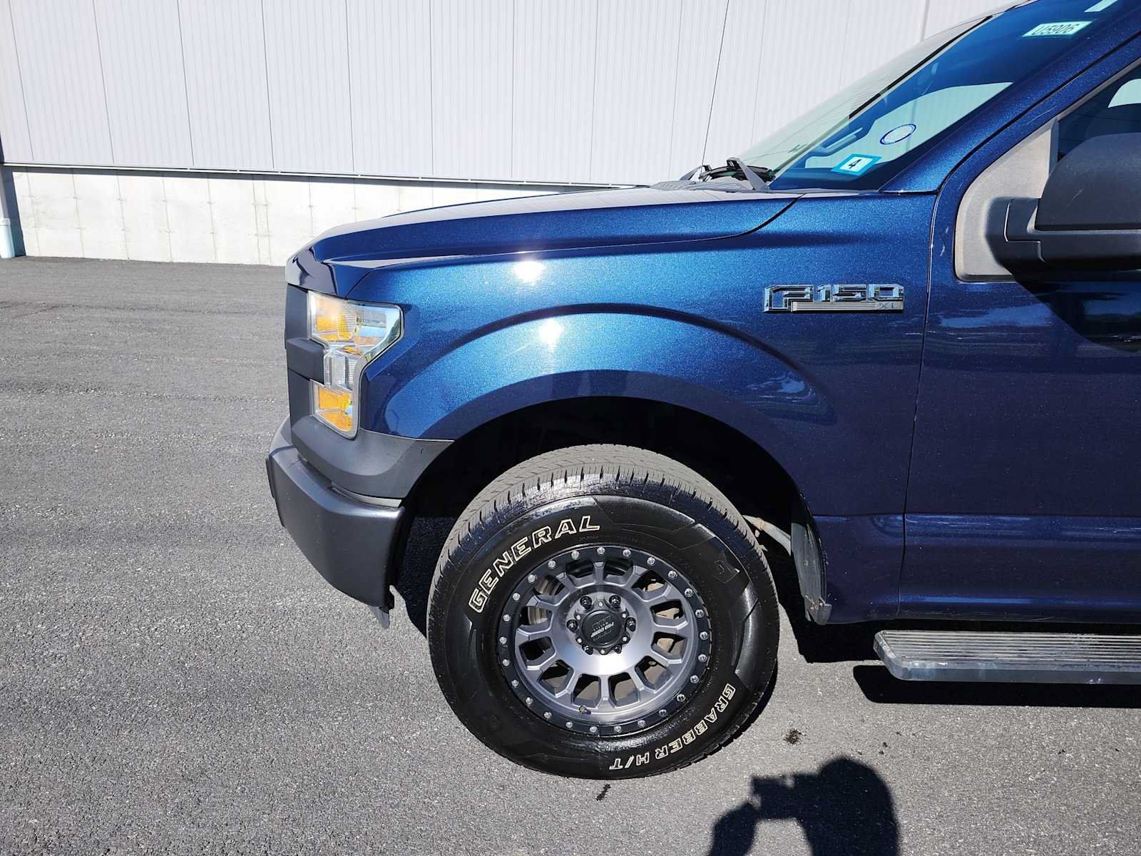 Used 2016 Ford F150 XL w/ Equipment Group 101A Mid AWD/4WD image 10