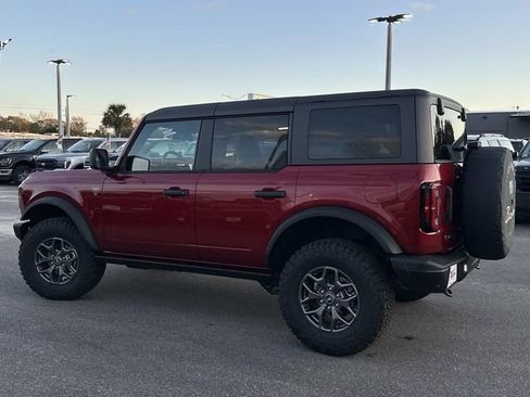 New 2025 Ford Bronco Badlands image 12