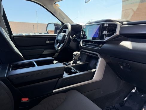 Used 2022 Toyota Tundra SR5 w/ Convenience Package RWD image 36