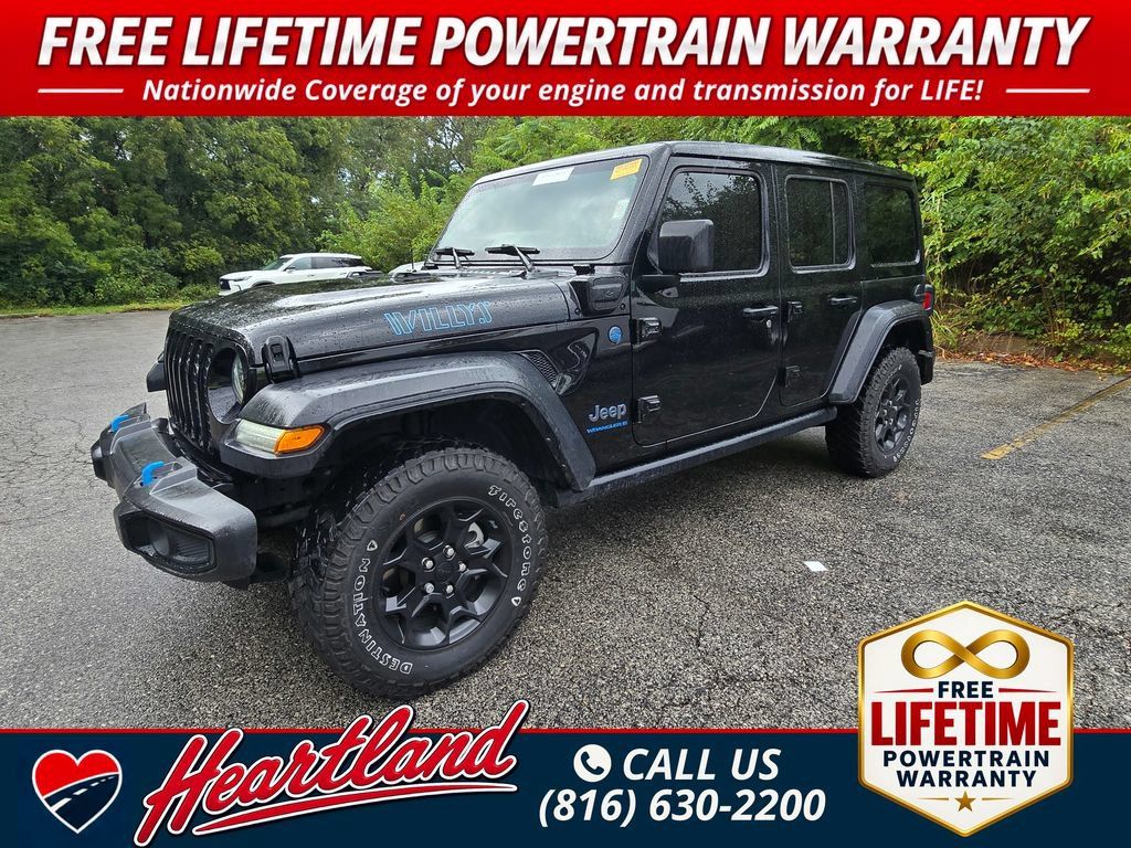 Used 2023 Jeep Wrangler Unlimited w/ Sun & Screen Package AWD/4WD image 1